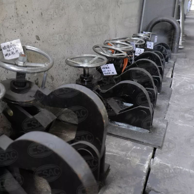 Bộ nhả xích neo xoay kín nước